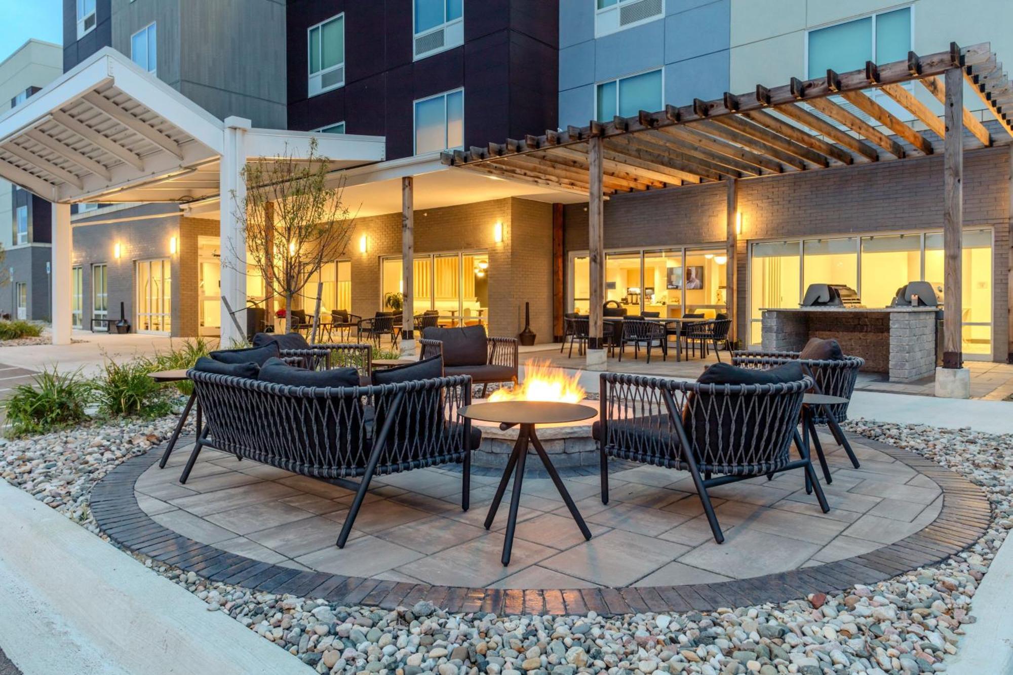 Towneplace Suites By Marriott Chesterfield Exteriér fotografie